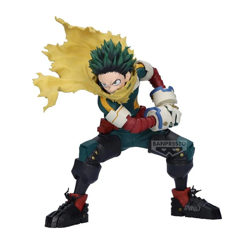 Front view of Izuku Midoriya Maximatic figure in green hero suit with clenched fists on white background