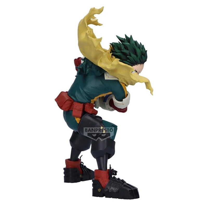 Left view of My Hero Academia Midoriya figure highlighting sculpted details and pose from Maximatic line