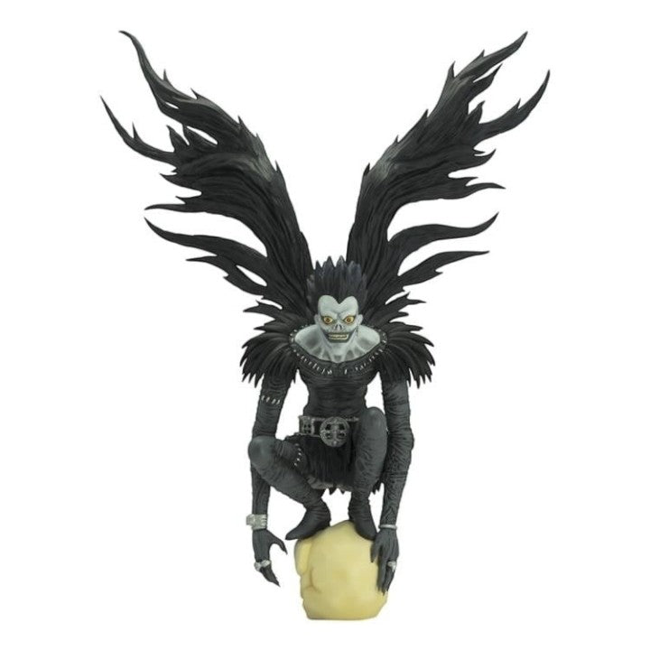 Front view of Ryuk Super Figure Collection figure in crouching pose with wings spread from Death Note anime
